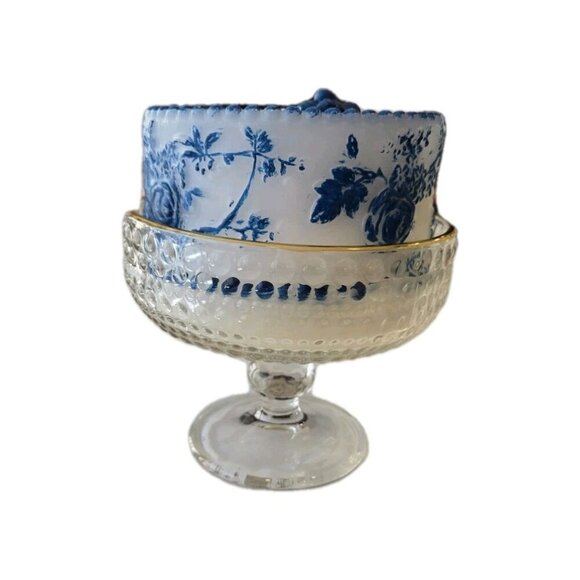 New Laura Ashley Blue White Toile Chic Decorative Floral Cake Scented Candle - Picture 2 of 3